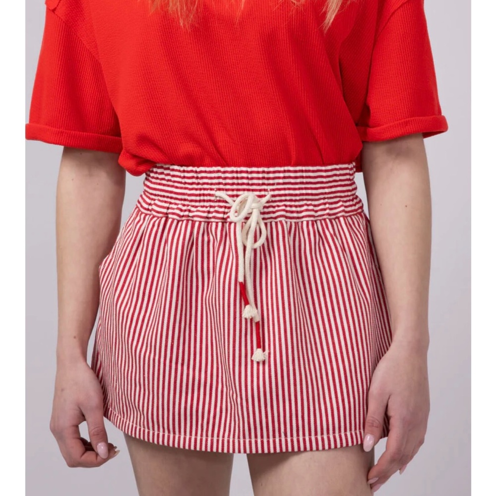 Boutique! New with tags- Mustard Seed Red and White Striped Skirt